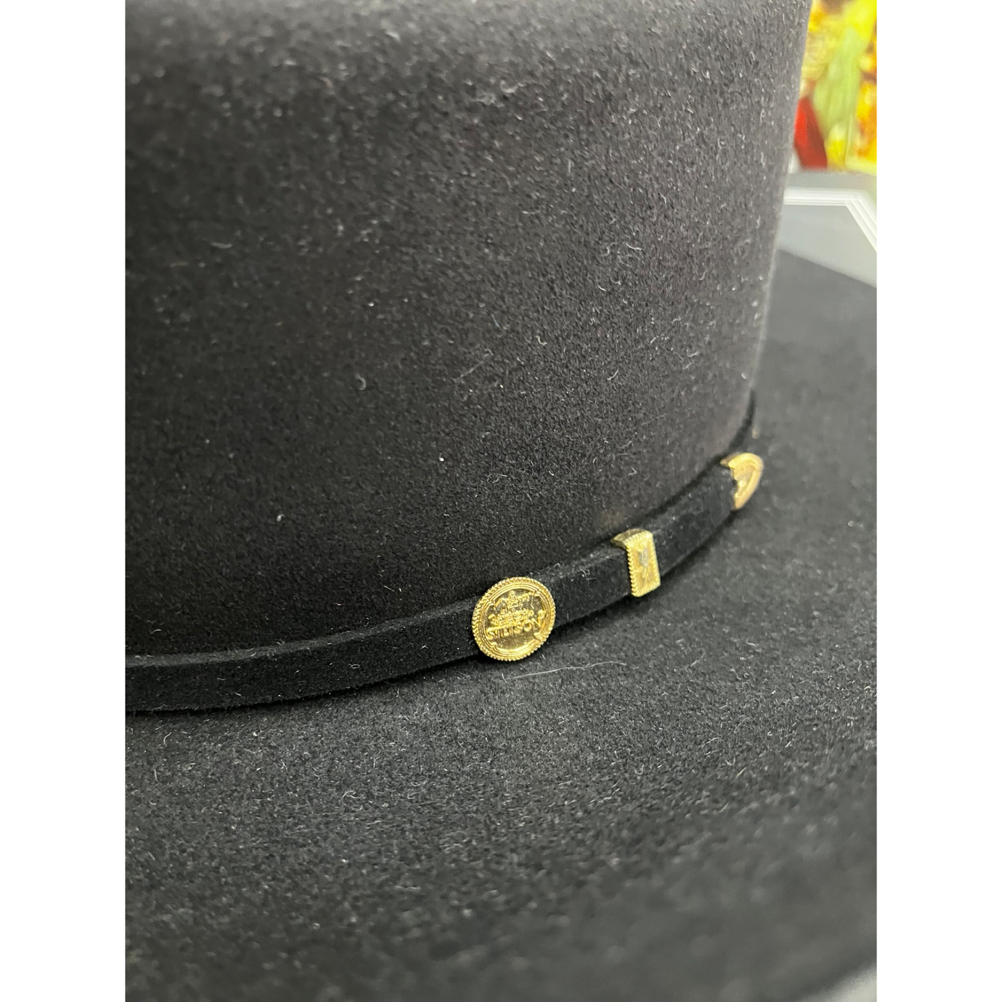 Sombrero Texana Stetson 30X Negro – Autoridad y Estilo Contemporáneo