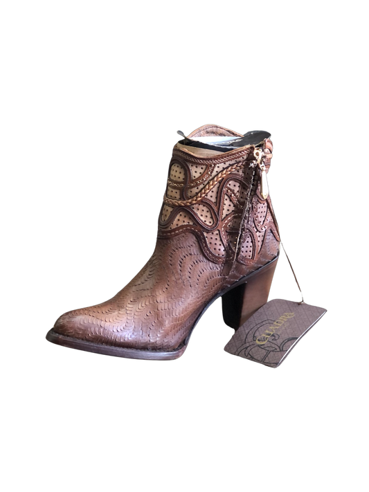 Botin Cuadra De Mujer! Cuadra Women’s Boot in Bovine Leather
