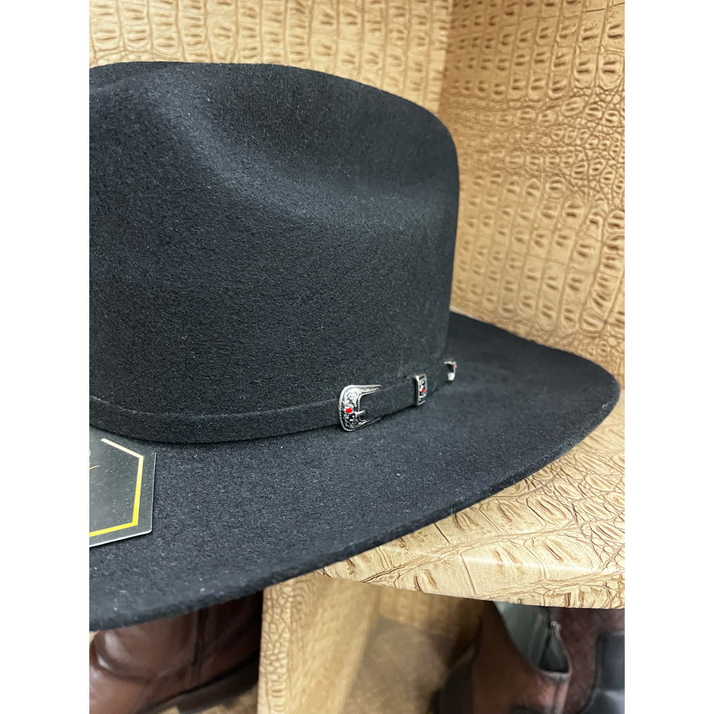 Texana White Diamond 100x Negro estilo Carin Leon