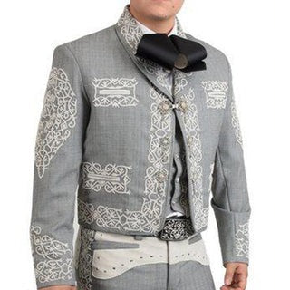Traje Charro Fino Gris Bordado de Blanco – Hombre, Importado de México