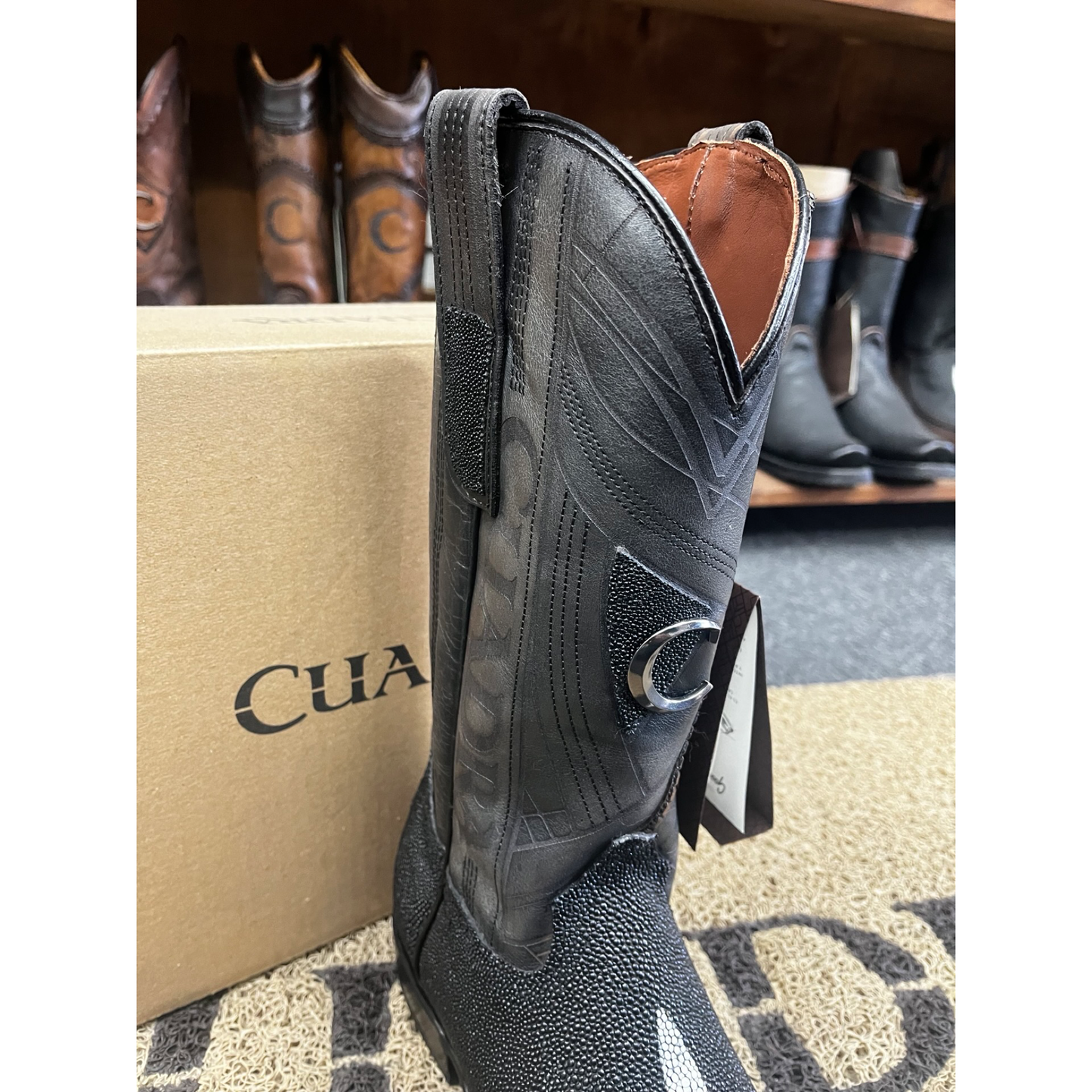 Bota de Mantarraya Original Negra con Horma Sniptoe | CUADRA