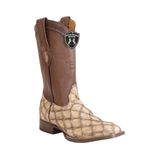 Bota de pirarucu color arena con punta Rodeo.