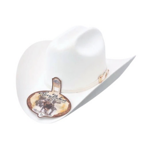 A white Larry Mahan 6X Estilo Real cowboy hat with a logo and a pin detail on the brim.